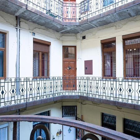 Apartment Near Opera In Downtown Budapest Esterno foto