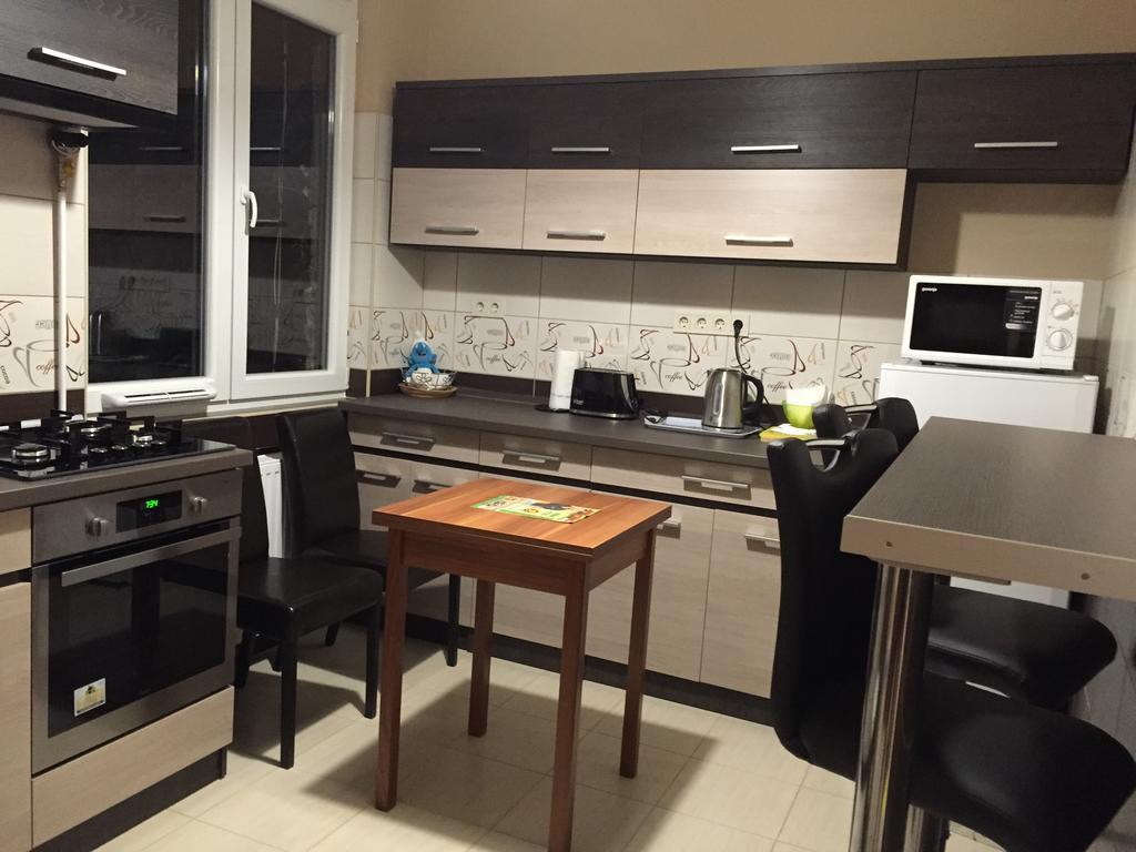 Apartment Near Opera In Downtown Budapest Esterno foto